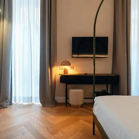 The Flow - Via Del Corso بيت ضيافة روما