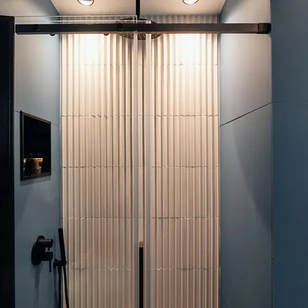 The Flow - Via Del Corso Guest house *