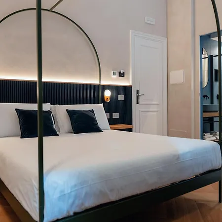 The Flow - Via Del Corso * روما