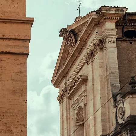 The Flow - Via Del Corso * Rome
