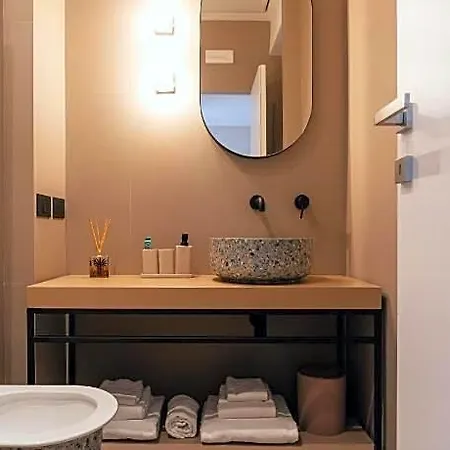 Guest house The Flow - Via Del Corso Rome