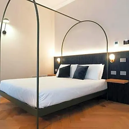 The Flow - Via Del Corso 4*
