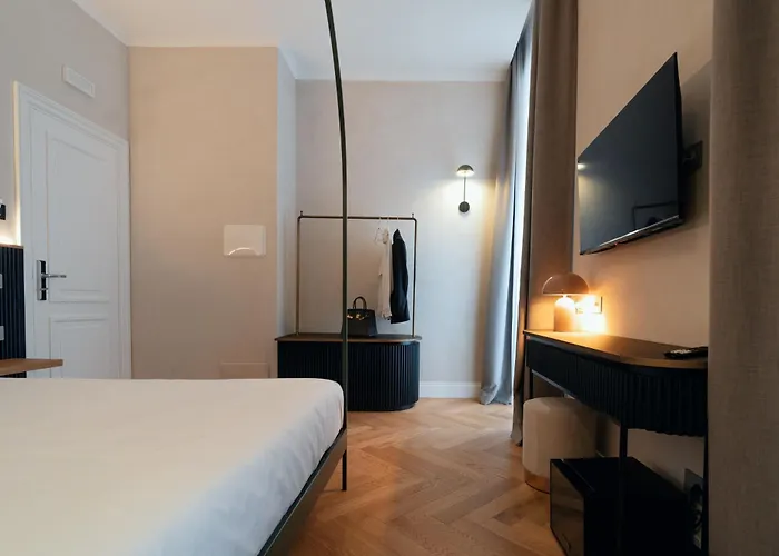 بيت ضيافة The Flow - Via Del Corso روما