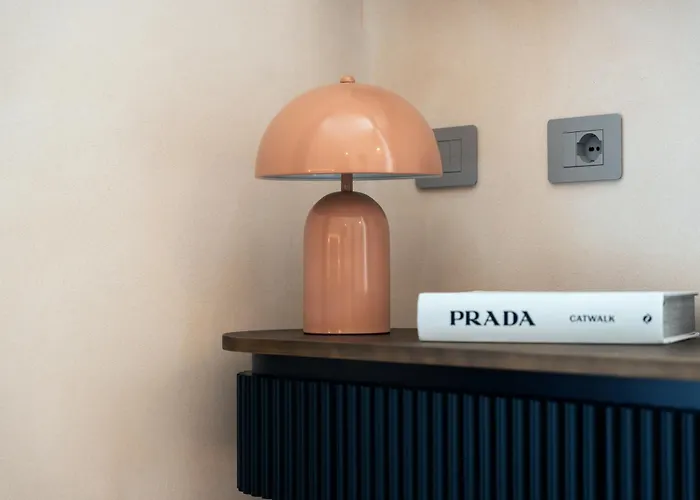 بيت ضيافة The Flow - Via Del Corso 4*