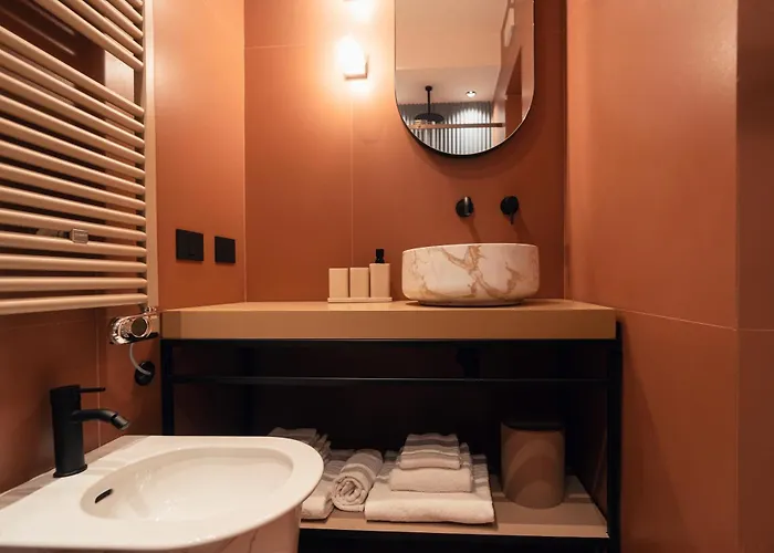 بيت ضيافة The Flow - Via Del Corso روما