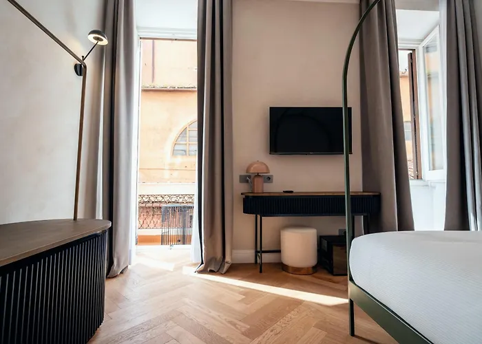 The Flow - Via Del Corso