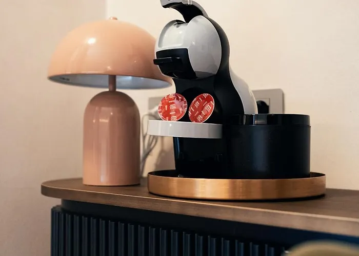 بيت ضيافة The Flow - Via Del Corso 4*