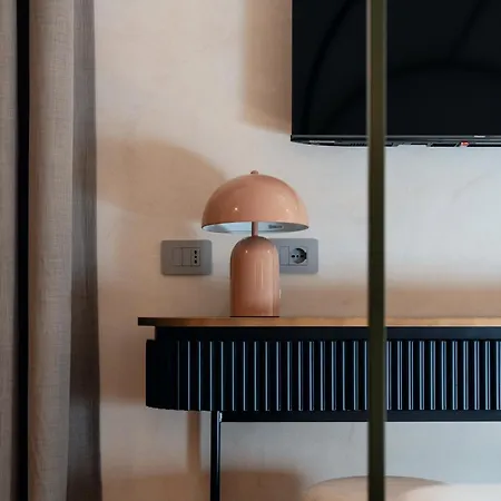 The Flow - Via Del Corso Casa de hóspedes 4*